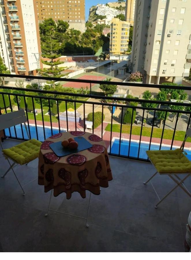 Apartamento Pura Vida - Hannibal III กาลา เด ฟีเนสตรัต ภายนอก รูปภาพ